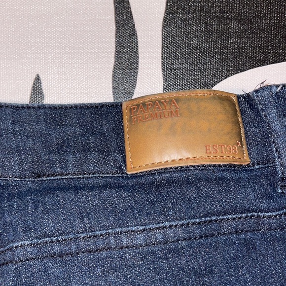 Papaya | Dark Blue Skinny Stretch Jeans w/ Stitching detail on back pockets - Picture 5 of 5